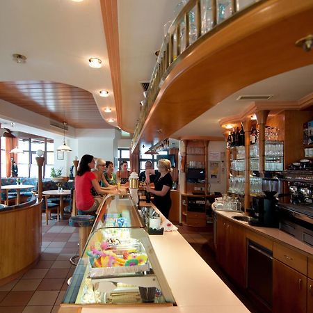Restaurant - Cafe - Pension Hassler Berg im Drautal Luaran gambar