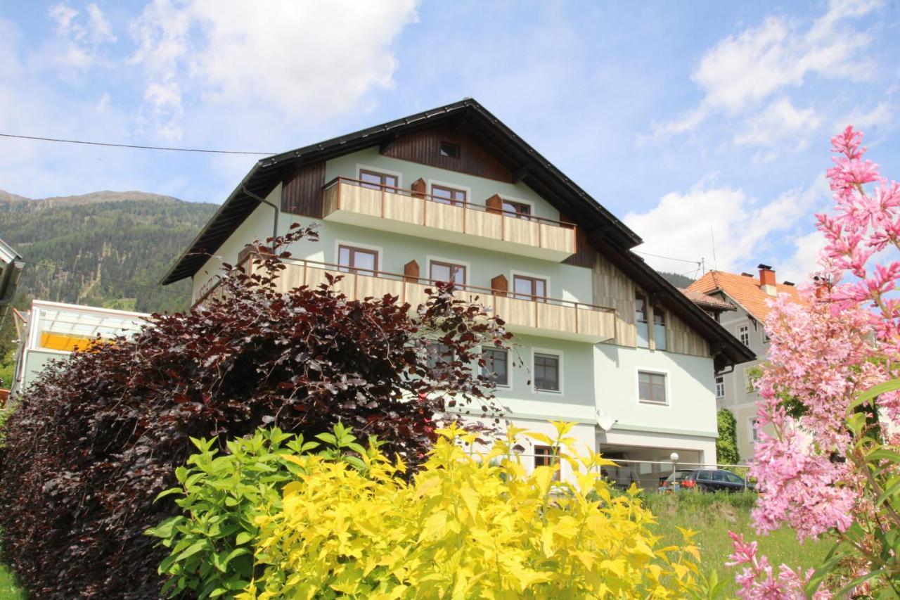 Restaurant - Cafe - Pension Hassler Berg im Drautal Luaran gambar