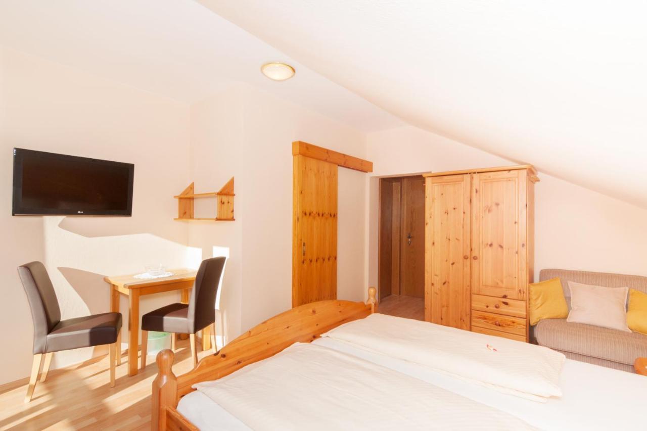 Restaurant - Cafe - Pension Hassler Berg im Drautal Luaran gambar